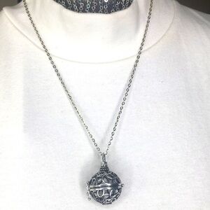 Essential oil filigree diffuser necklace silver tone 20" chain